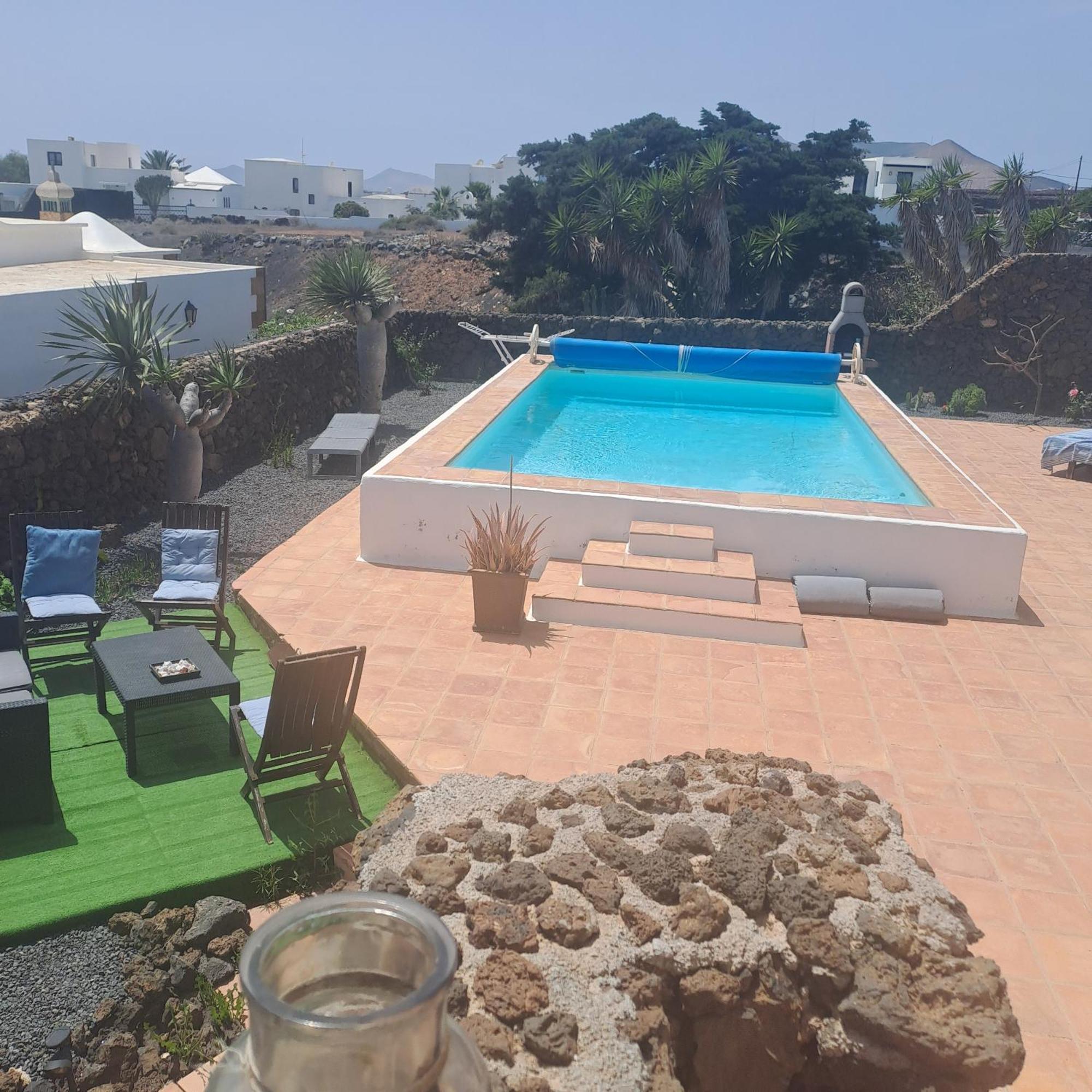 Tipica Lanzarote House Only Adults Bed & Breakfast Tias Exterior photo