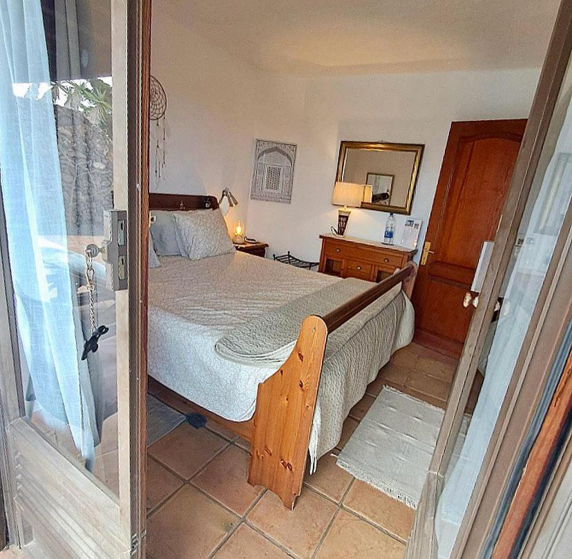 Tipica Lanzarote House Only Adults Bed & Breakfast Tias Room photo